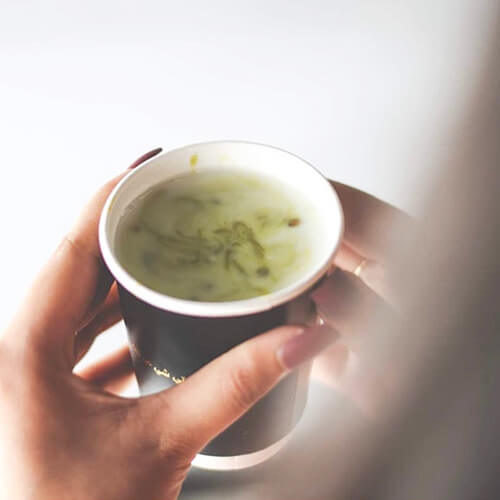 HOT PISTACHIO 
